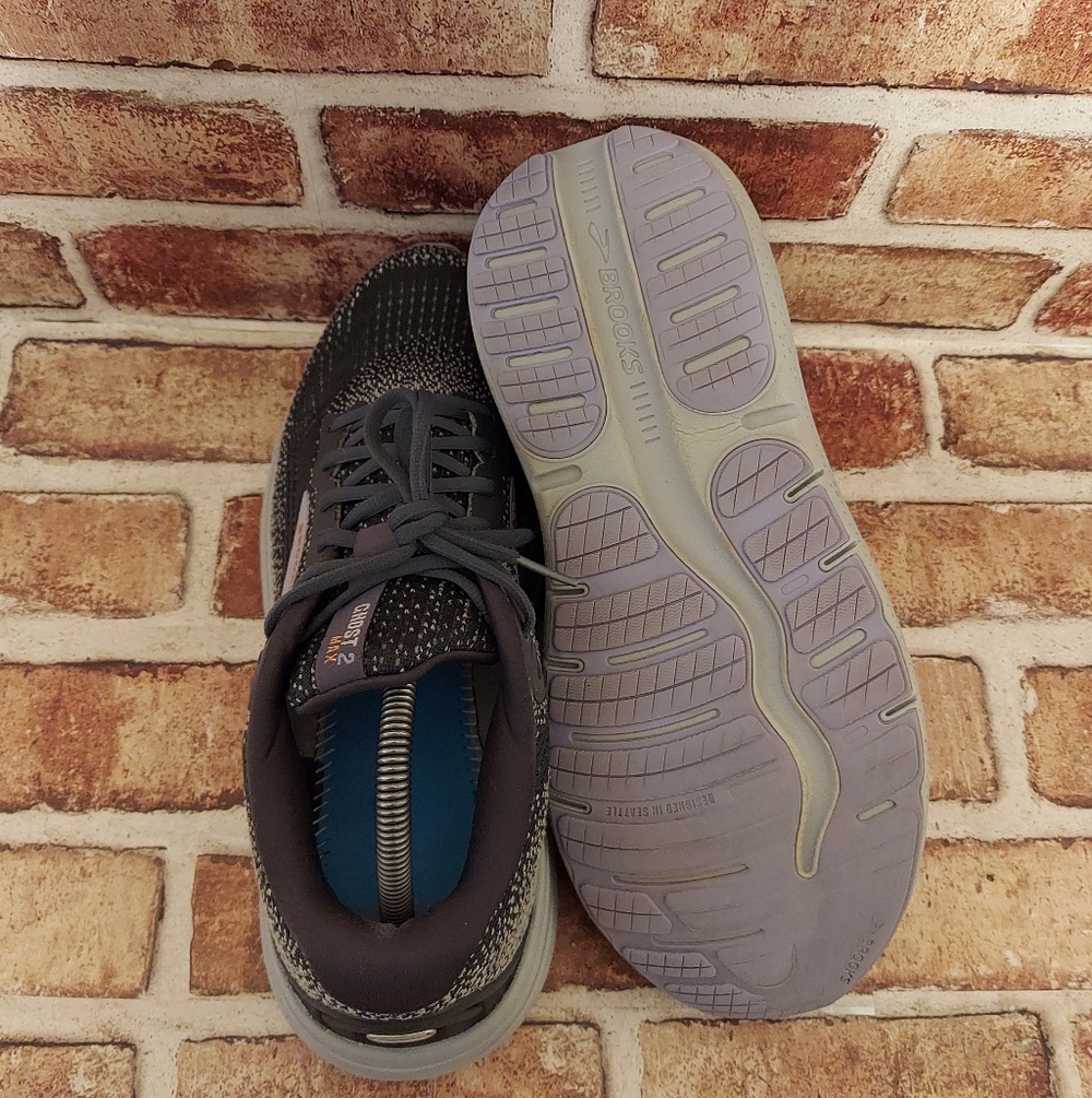 Pre-owned 2024 Brooks Ghost Max 2 - Picture 7 of 11